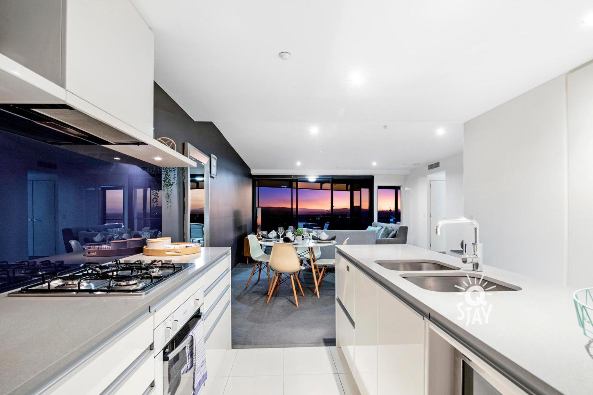 Circle On Cavill Surfers Paradise Mid Week Madness Deal - Q Stay Gold Coast Dış mekan fotoğraf